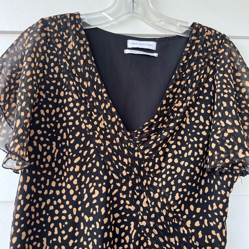 Urban Outfitters Black & Tan Mini Dress with Short Sleeves - Picture 3 of 4